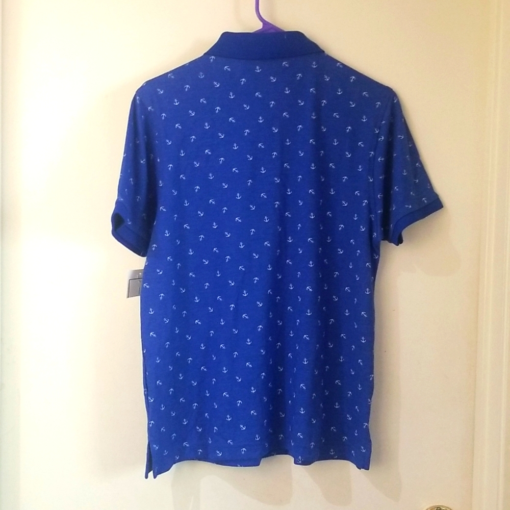 Shirt - Picture 2 of 4